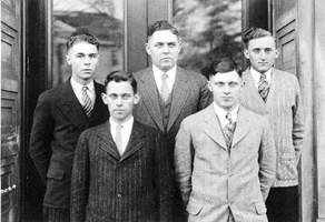 1928