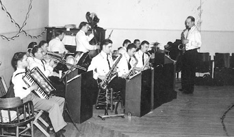 1941